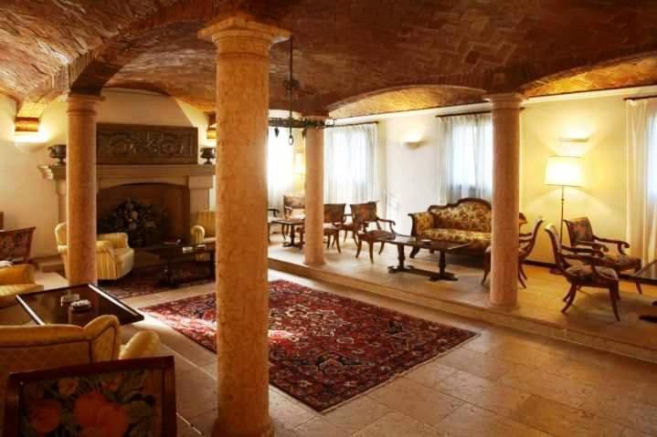 Hotel Villa Montanarini Villarotta Luaran gambar